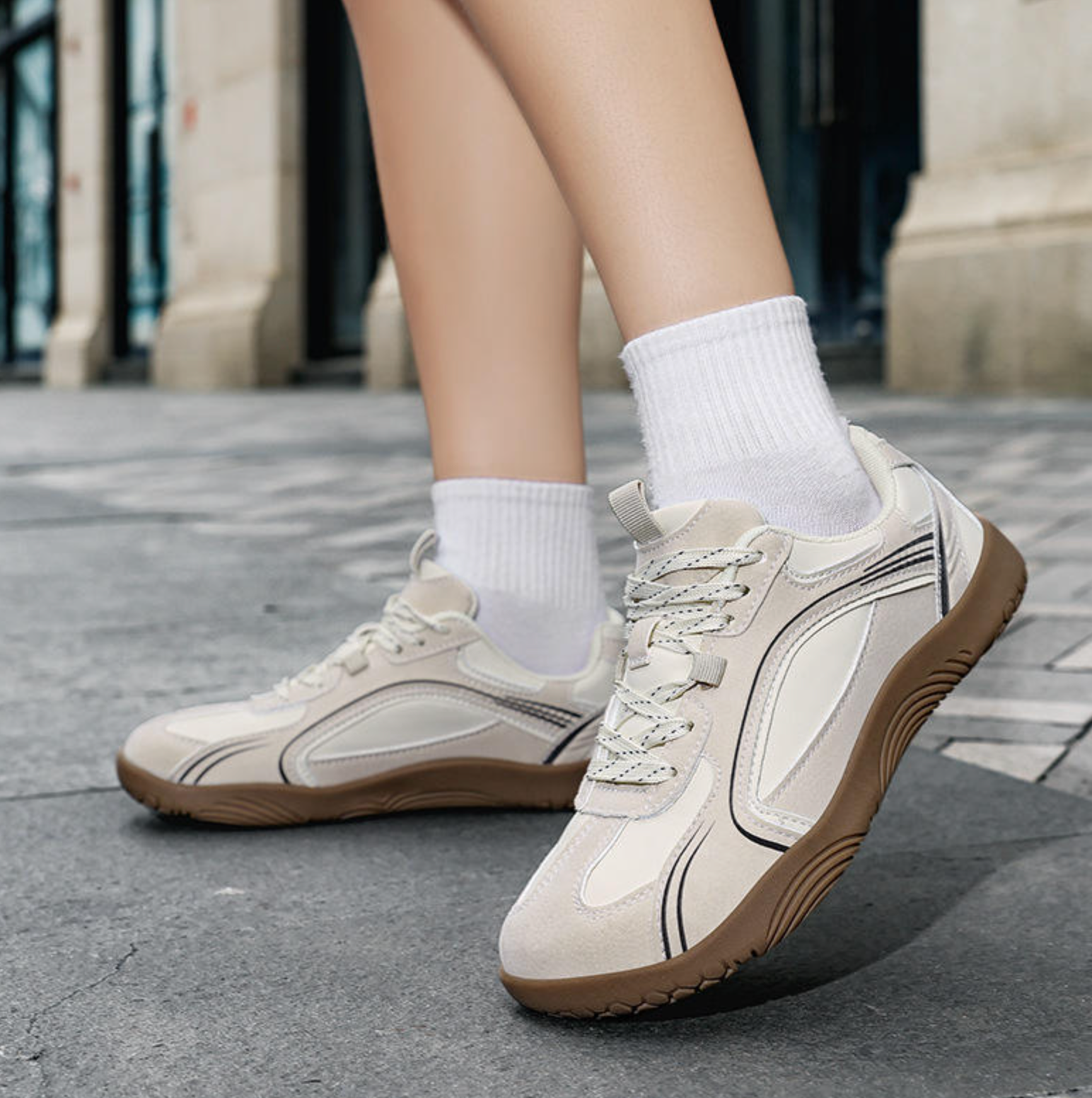 Unisex Retro Skate Sneakers
