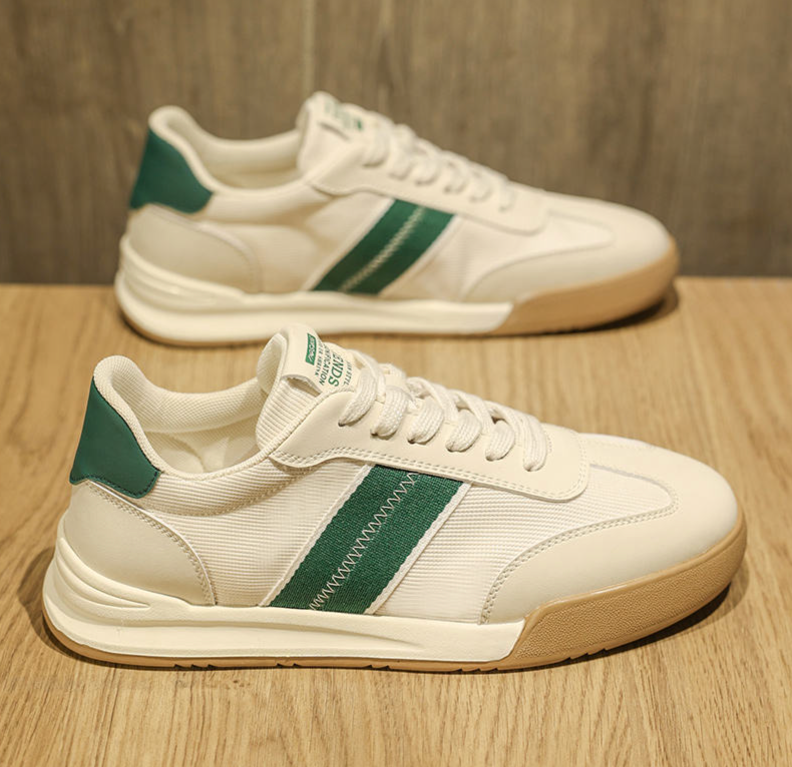 Men’s Lightweight Casual Sports Shoes