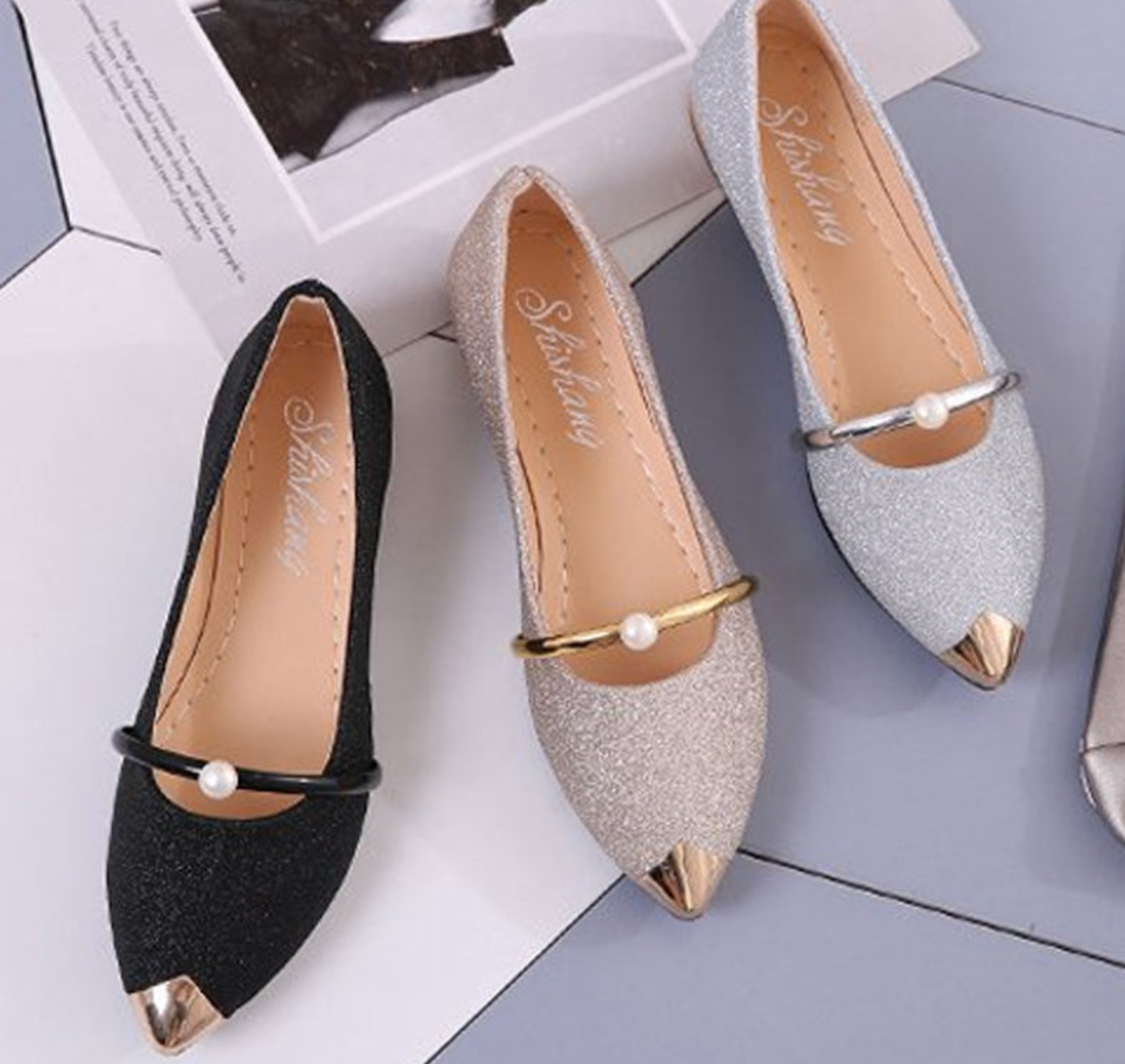 Women’s Pointed-Toe Leather Flats