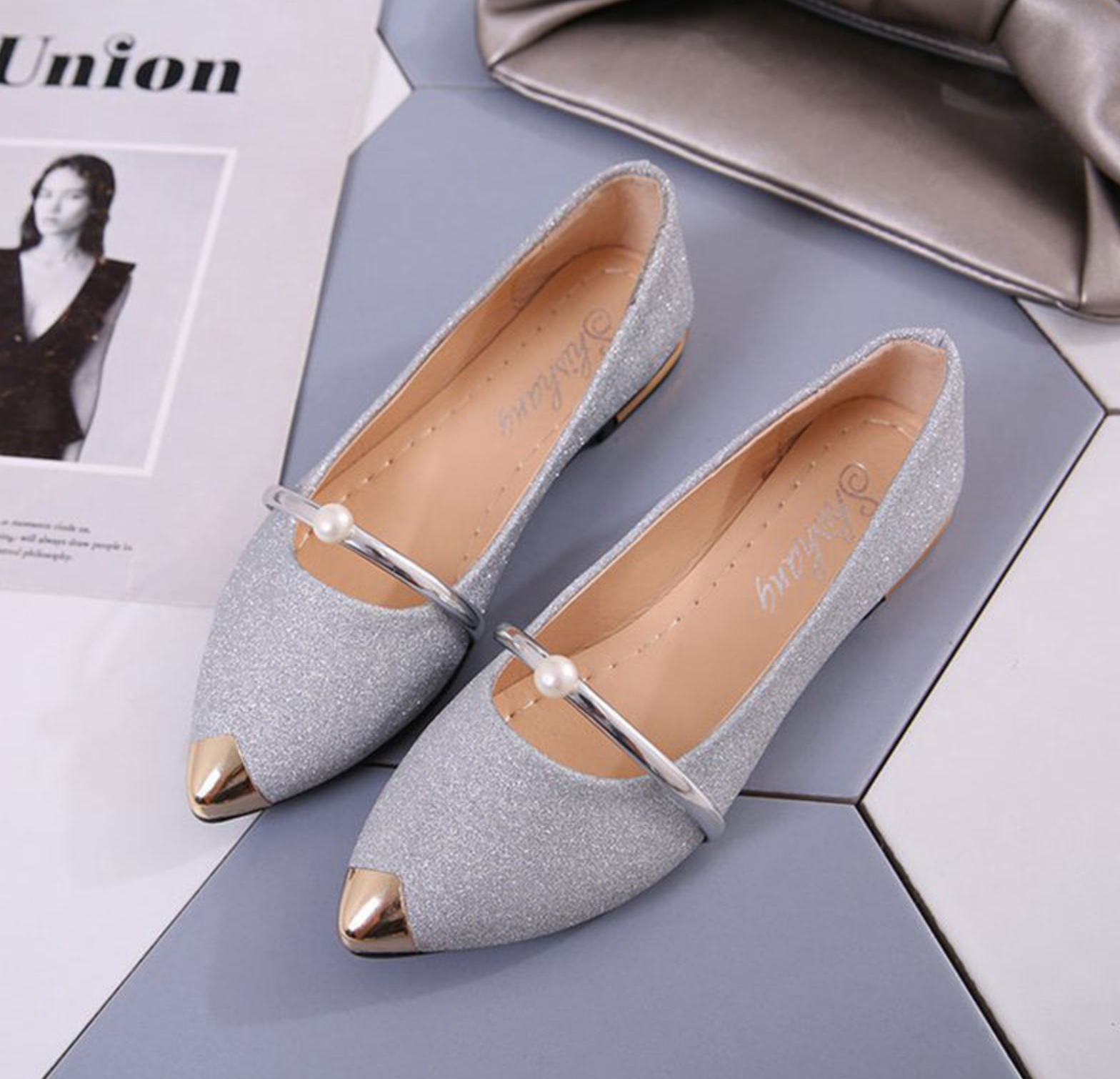 Women’s Pointed-Toe Leather Flats